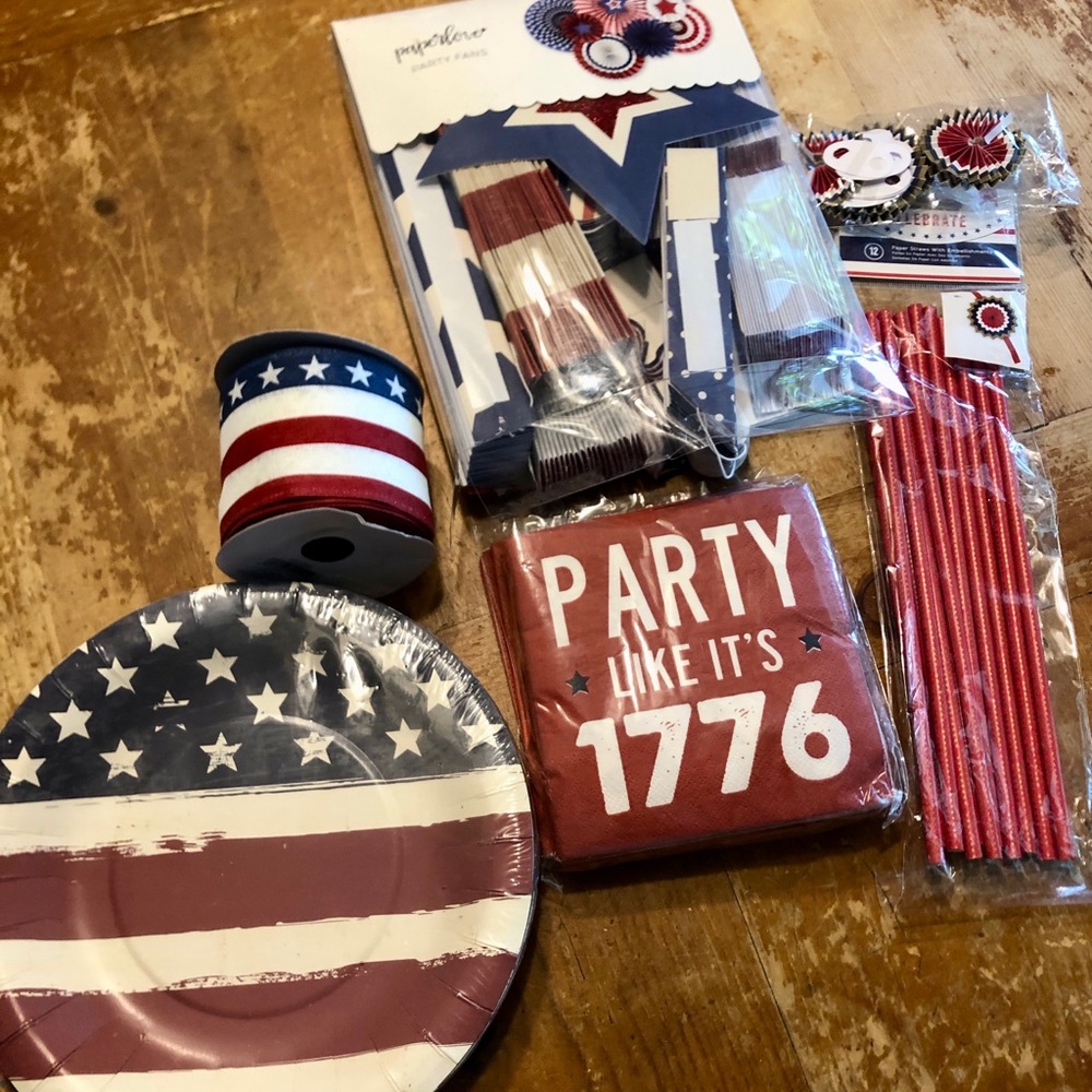 Gibson Red, White & Blue Patriotic Party Tableware Set